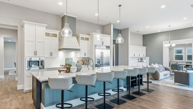 2687 Trenton Avenue, Clovis, CA 93619