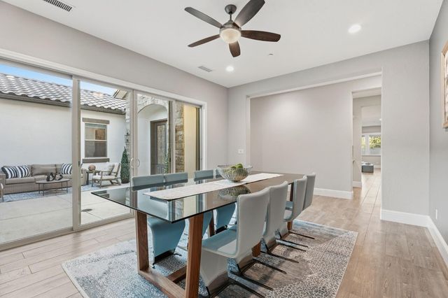 2687 Trenton Avenue, Clovis, CA 93619