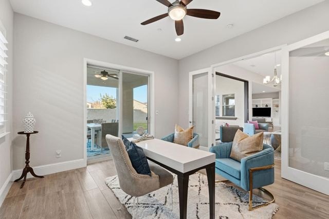 2687 Trenton Avenue, Clovis, CA 93619