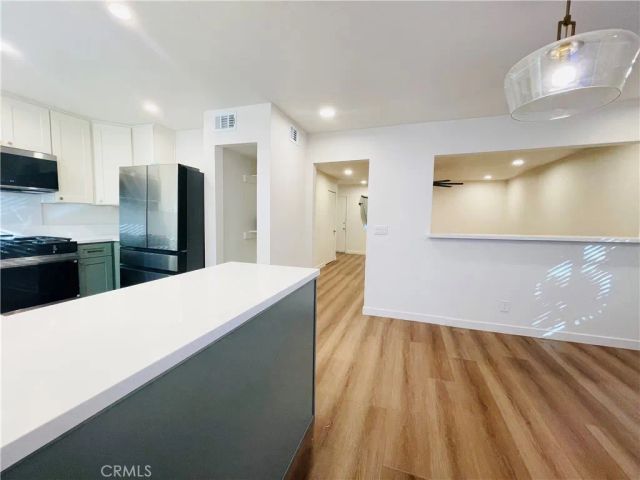 1335 W 139th 101, Gardena, CA 90247