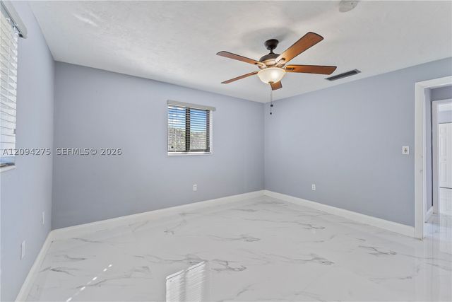 7393 SW 22nd St 7393, Miami, FL 33155