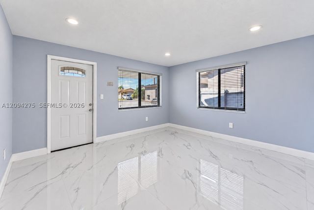 7393 SW 22nd St 7393, Miami, FL 33155