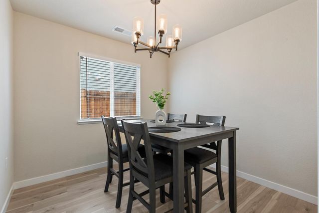 1202 Impression St, Turlock, CA 95380