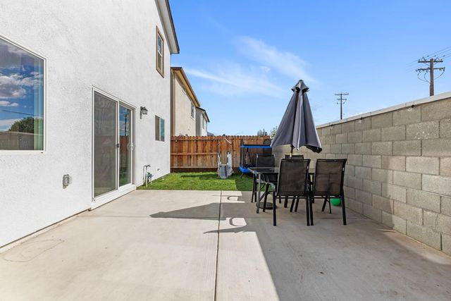 1202 Impression St, Turlock, CA 95380