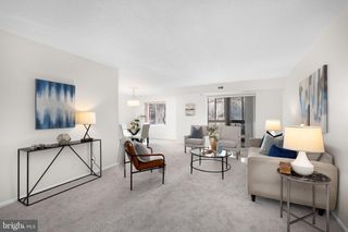 8380 GREENSBORO DR #221, Mclean, VA 22102