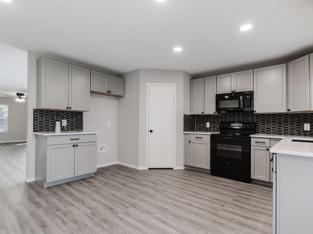 2904 Post Oak Drive, Seagoville, TX 75159