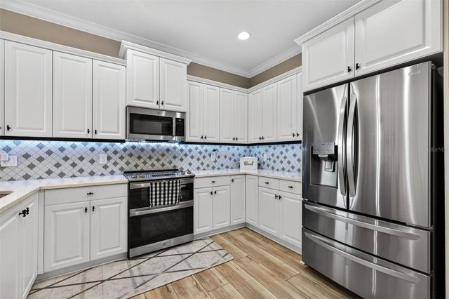 17308 HOWLING WOLF RUN, Parrish, FL 34219