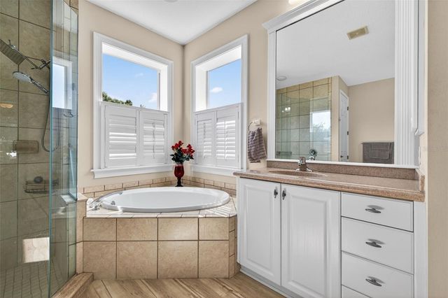 17308 HOWLING WOLF RUN, Parrish, FL 34219