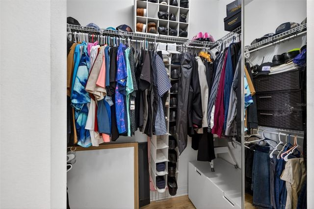 17308 HOWLING WOLF RUN, Parrish, FL 34219