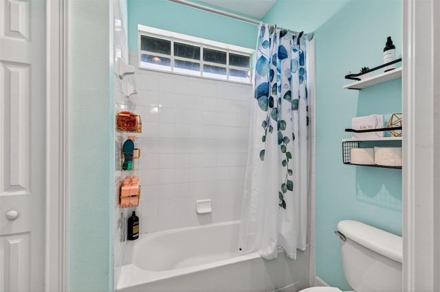 17308 HOWLING WOLF RUN, Parrish, FL 34219