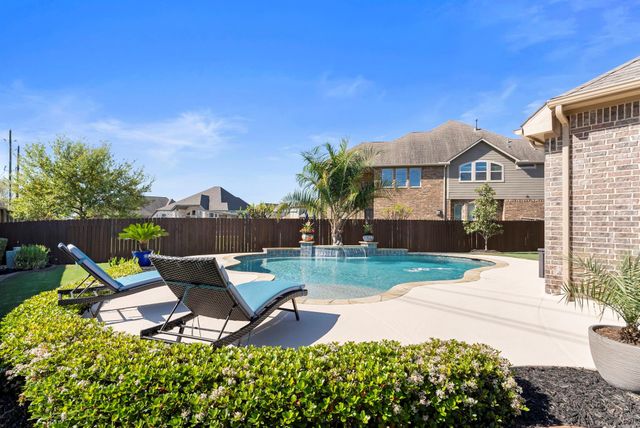 25214 Angelwood Springs Lane, Tomball, TX 77375