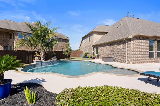 25214 Angelwood Springs Lane, Tomball, TX 77375