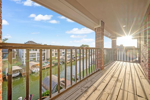 12350 Pebble View Drive, Conroe, TX 77304