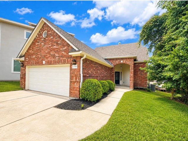 12350 Pebble View Drive, Conroe, TX 77304
