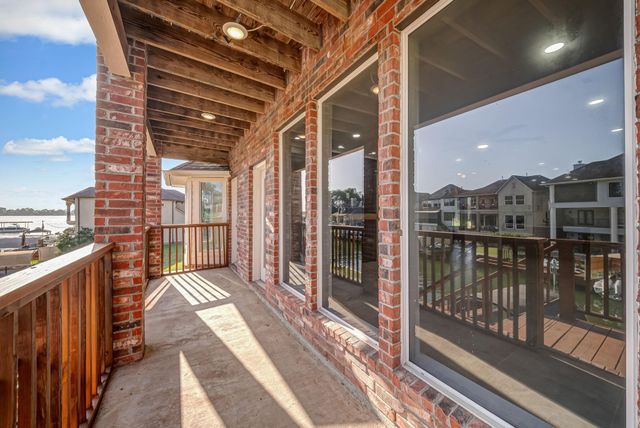 12350 Pebble View Drive, Conroe, TX 77304