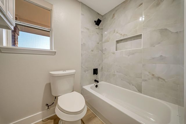 12350 Pebble View Drive, Conroe, TX 77304