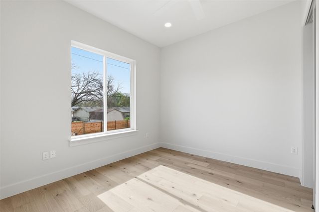 8115 Rockwood LN B, Austin, TX 78757