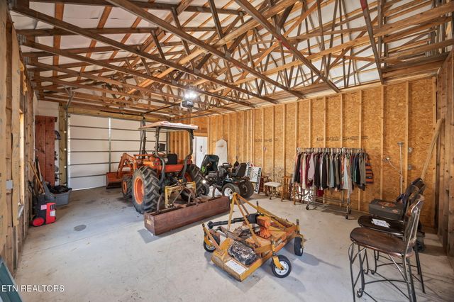 57 Lakeside Drive, Carthage, TN 37030