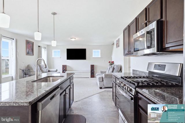 3535 WINTER DR, Dover, PA 17315