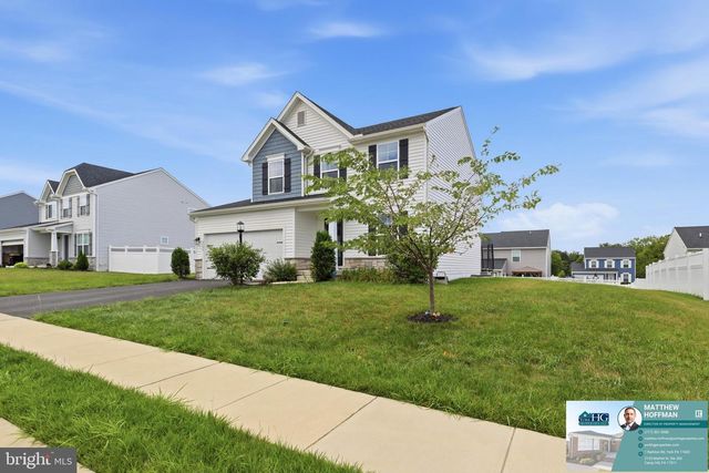3535 WINTER DR, Dover, PA 17315