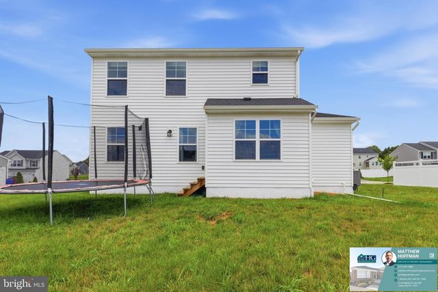 3535 WINTER DR, Dover, PA 17315