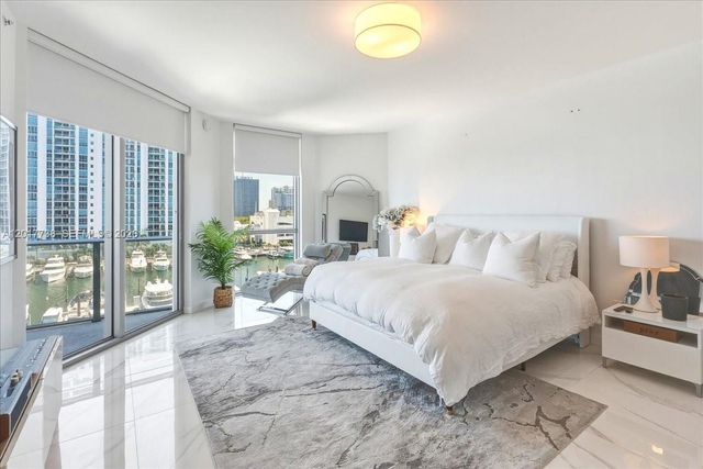 17301 Biscayne Blvd 605, North Miami Beach, FL 33160