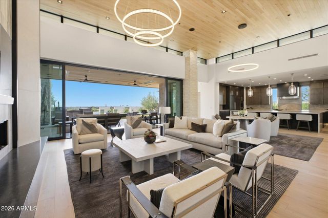 24884 N 90th Way, Scottsdale, AZ 85255