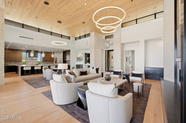 24884 N 90th Way, Scottsdale, AZ 85255