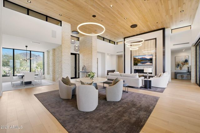 24884 N 90th Way, Scottsdale, AZ 85255