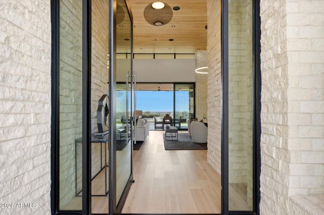 24884 N 90th Way, Scottsdale, AZ 85255