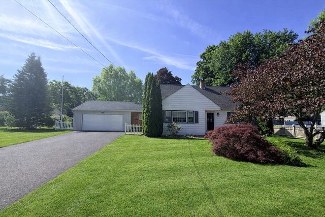 69 Lealand Avenue, Agawam, MA 01001