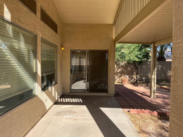 13427 W Banff Lane, Surprise, AZ 85379