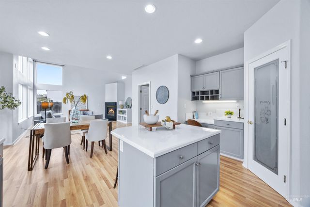 2127 S Whisper Cove Way, Boise, ID 83709