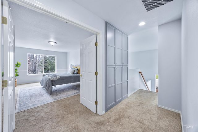 2127 S Whisper Cove Way, Boise, ID 83709