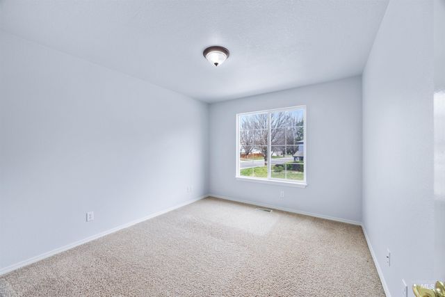 2127 S Whisper Cove Way, Boise, ID 83709