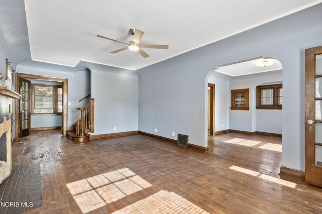 2817 Algonquin Parkway, Toledo, OH 43606