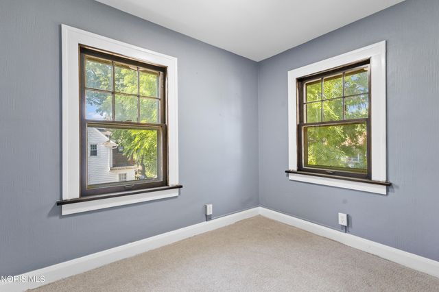 2817 Algonquin Parkway, Toledo, OH 43606
