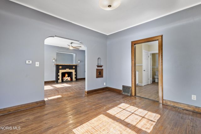 2817 Algonquin Parkway, Toledo, OH 43606