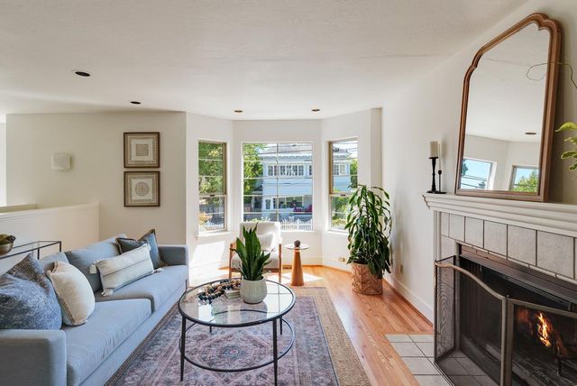 918 3rd Street A, Santa Cruz, CA 95060