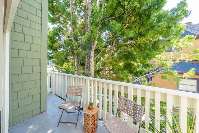 918 3rd Street A, Santa Cruz, CA 95060