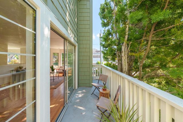 918 3rd Street A, Santa Cruz, CA 95060