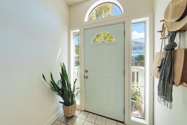 918 3rd Street A, Santa Cruz, CA 95060