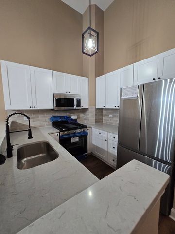 5 S Cliffside Drive 5, Willow Springs, IL 60480