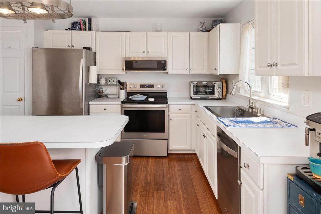 Image 14 of property listing at 2023 PURITAN TER, Annapolis, MD 21401