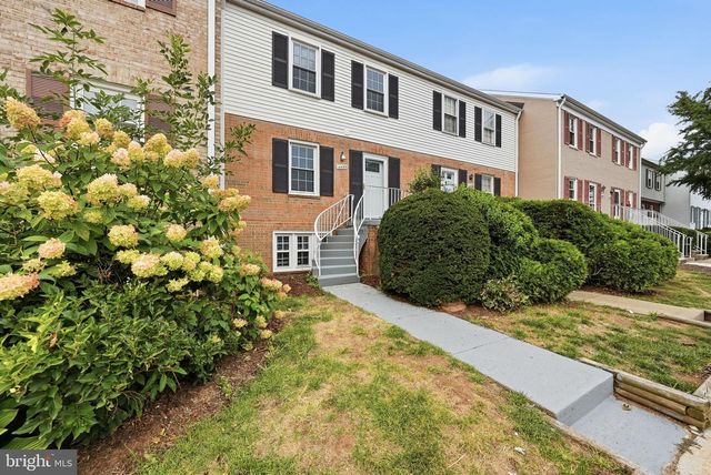 14455 TURIN LN, Centreville, VA 20121