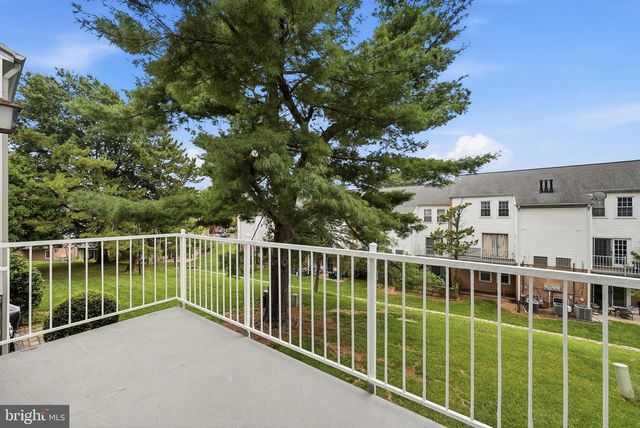 14455 TURIN LN, Centreville, VA 20121