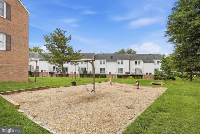14455 TURIN LN, Centreville, VA 20121