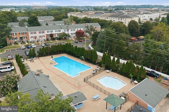 14455 TURIN LN, Centreville, VA 20121