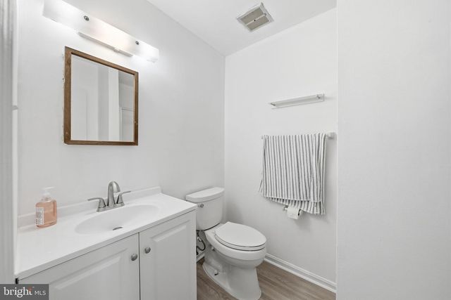 14455 TURIN LN, Centreville, VA 20121