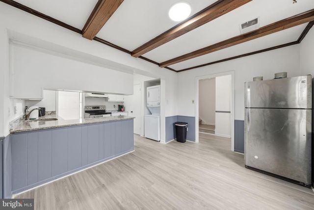 14455 TURIN LN, Centreville, VA 20121